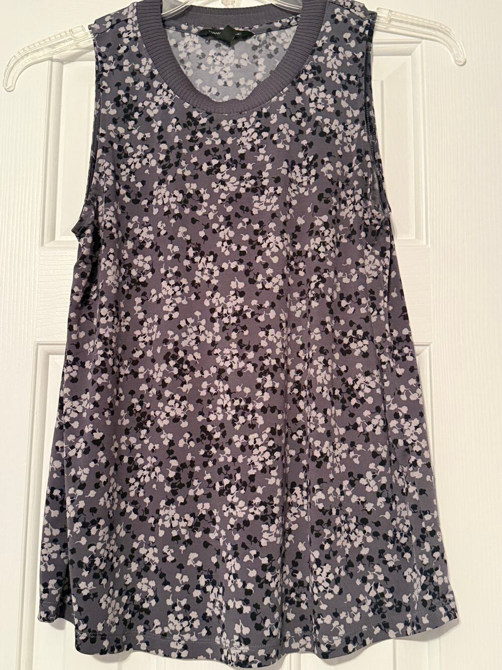 Banana Republic Dressy Shell/Sleeveless, Gray & Black-Size XS